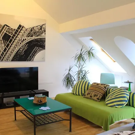 Beautiful In The City Center Appartement *