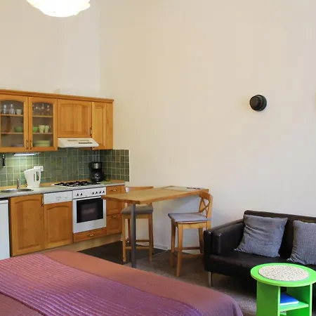 Beautiful In The City Center Appartement *