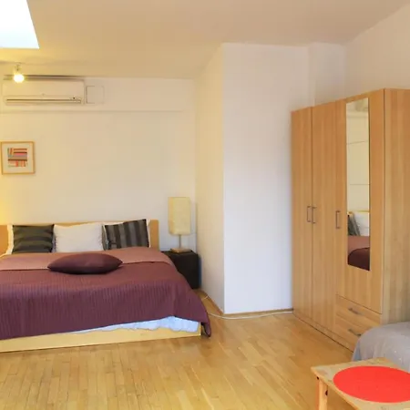Beautiful In The City Center Appartement *
